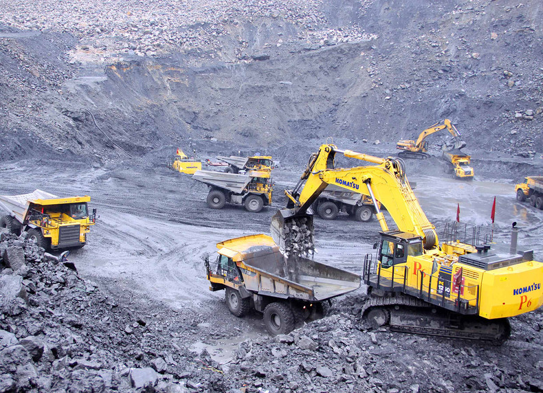 Вьетнамская группа угольной и минеральной промышленности прилагала усилия по поддержанию успешной добычи угля и торговли ей. Фото: VGP Вьетнамская группа угольной и минеральной промышленности прилагала усилия по поддержанию успешной добычи угля и торговли ей. Фото: VGP