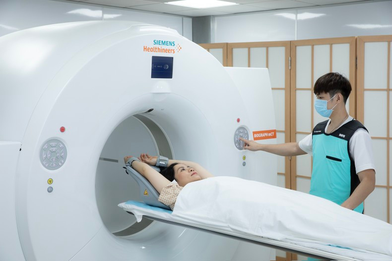 Система «Siemens Biograph mCT 64 PET/CT full AI» впервые доступна во Вьетнаме. Система «Siemens Biograph mCT 64 PET/CT full AI» впервые доступна во Вьетнаме.