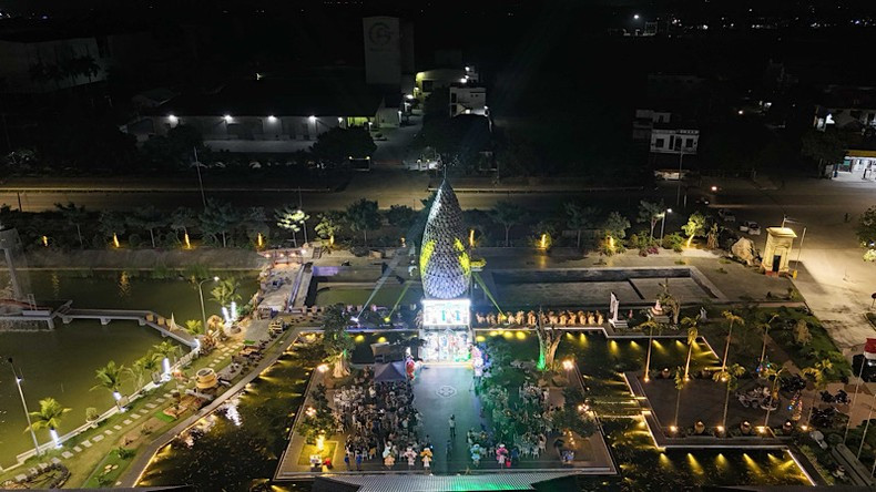 Общий вид экологического сада. Фото: Минь Ань Общий вид экологического сада. Фото: Минь Ань