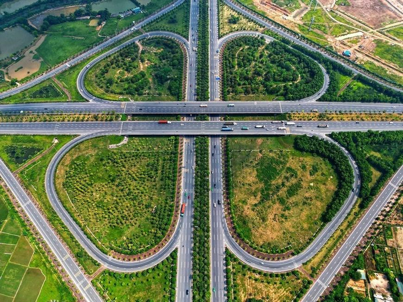 Увеличение озелененного пространства в городе помогает снижать уровень пыли в воздухе и шума,...