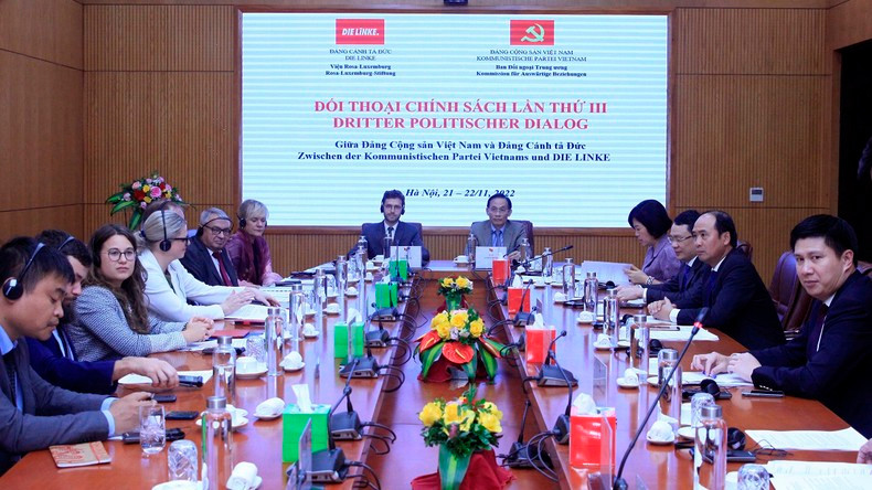 3-й политический диалог между КПВ и Левой партией Германии. Фото: Отдел по внешним связям ЦК КПВ 3-й политический диалог между КПВ и Левой партией Германии. Фото: Отдел по внешним связям ЦК КПВ