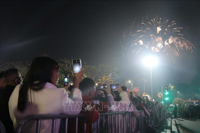 Фейерверки в г. Хайфоне. Фейерверки в г. Хайфоне.