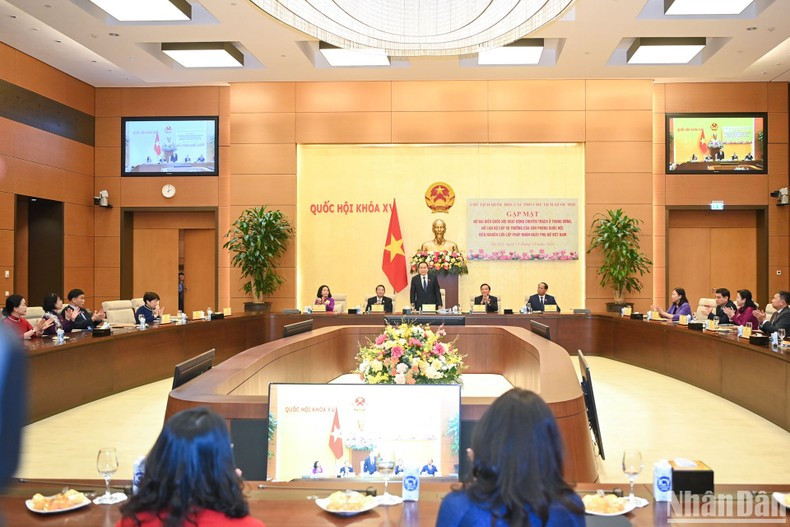 Общий вид встречи. Общий вид встречи.