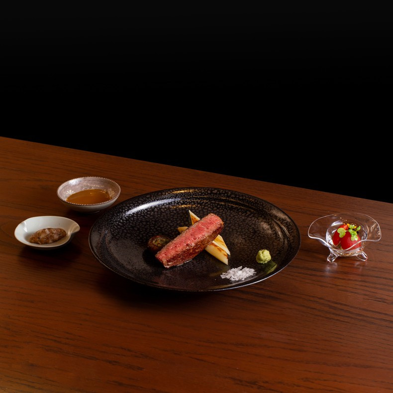 «Hibana By Koki» второй год подряд награжден 1 звездой «Michelin».