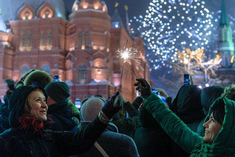 Встреча Нового года в России. Фото: kp.ru Встреча Нового года в России. Фото: kp.ru