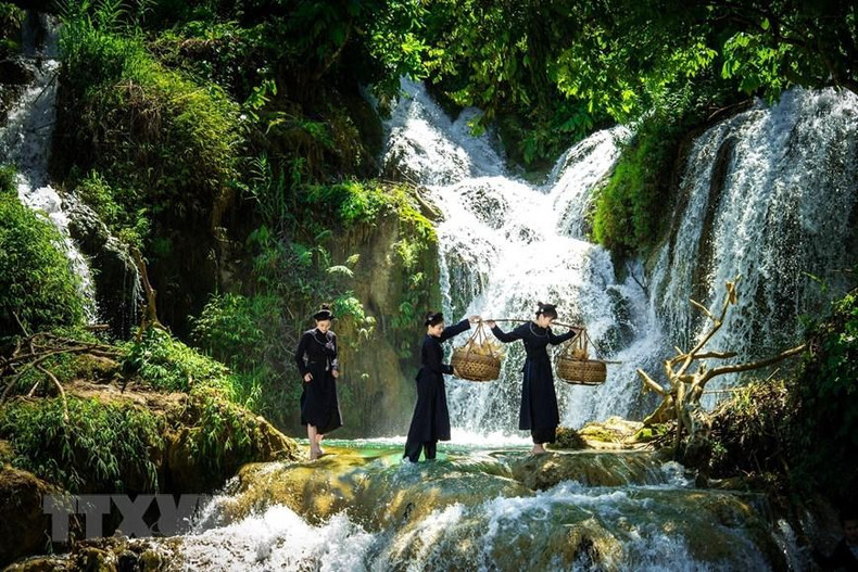 Водопад Баншам является интересным направлением, которое нельзя пропустить при посещении Каобанга. Фото: ВИА