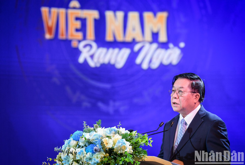 Товарищ Нгуен Чонг Нгиа выступает с речью. Фото: Тхань Дат