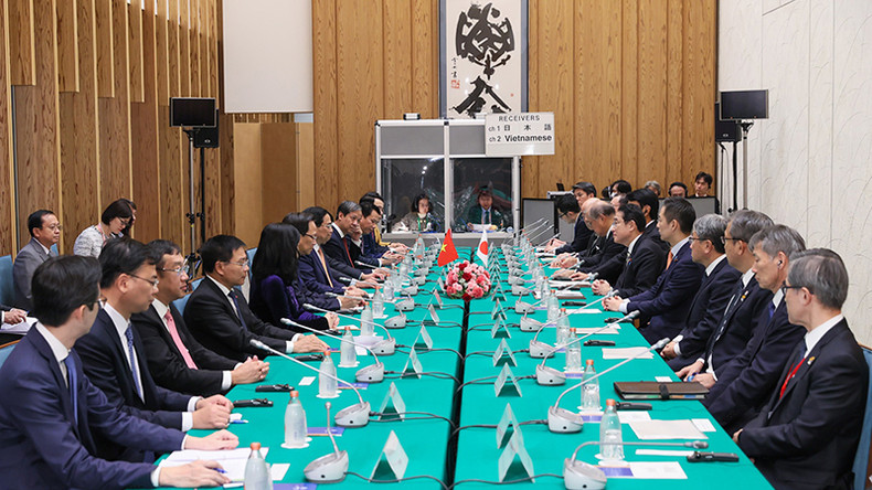 Общий вид переговоров Общий вид переговоров