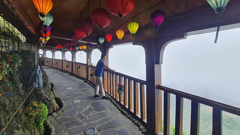 Зона экотуризма на вершине Хоанглиен – небесных воротах Окюихо – это прекрасное место для чек-ин. Зона экотуризма на вершине Хоанглиен – небесных воротах Окюихо – это прекрасное место для чек-ин.