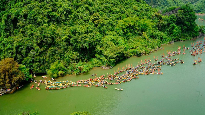 Общий вид фестиваль с высоты. Фото: Ван Луа - Йен Чинь