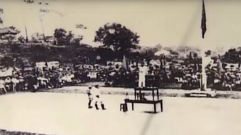 20 августа 1945 года большое количество жителей провинции Тхайнгуен приняло участие в крупном митинге на стадионе городского уезда. Фото: baothainguyen.vn