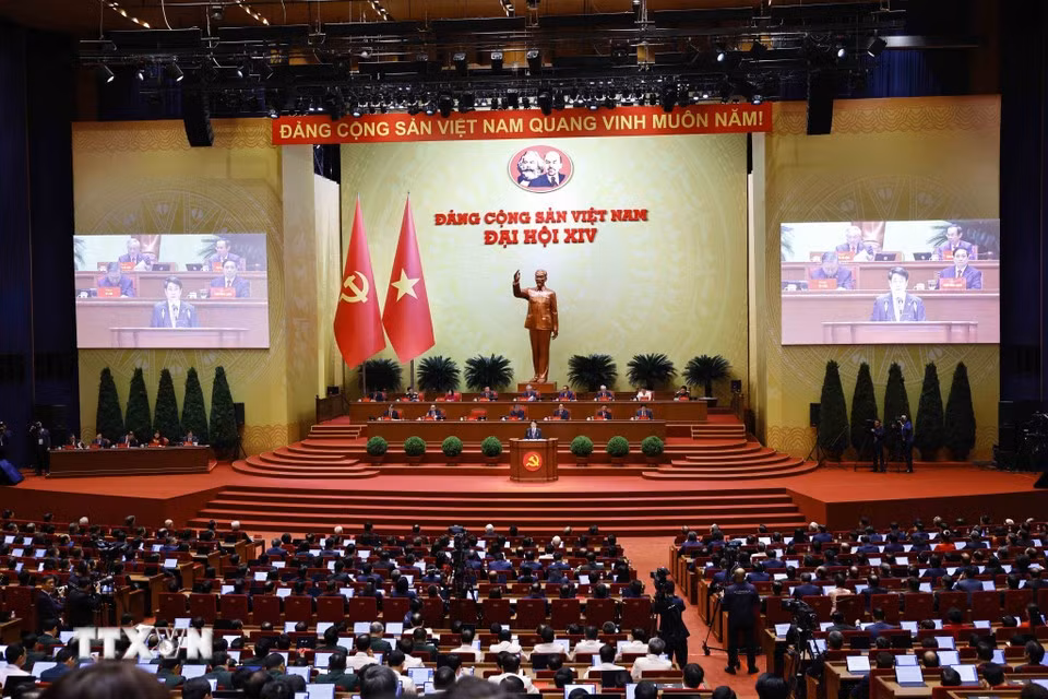 khai-mac-trong-the-dai-hoi-dai-bieu-toan-quoc-lan-thu-xiv-cua-dang-8540180-2-3570.jpg