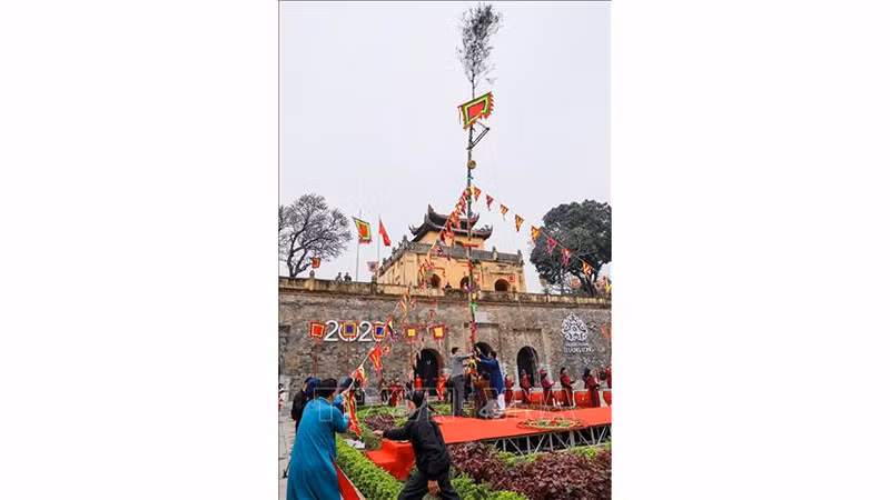 vna-potal-tai-hien-cac-nghi-le-tong-cuu-nghinh-tan-tai-hoang-thanh-thang-long-stand-1.jpg