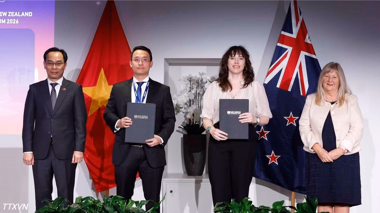 vna-potal-tong-bi-thu-chu-tich-nuoc-du-dien-dan-giao-duc-dai-hoc-va-giao-duc-nghe-nghiep-viet-nam-new-zealand-8952184-3076.jpg