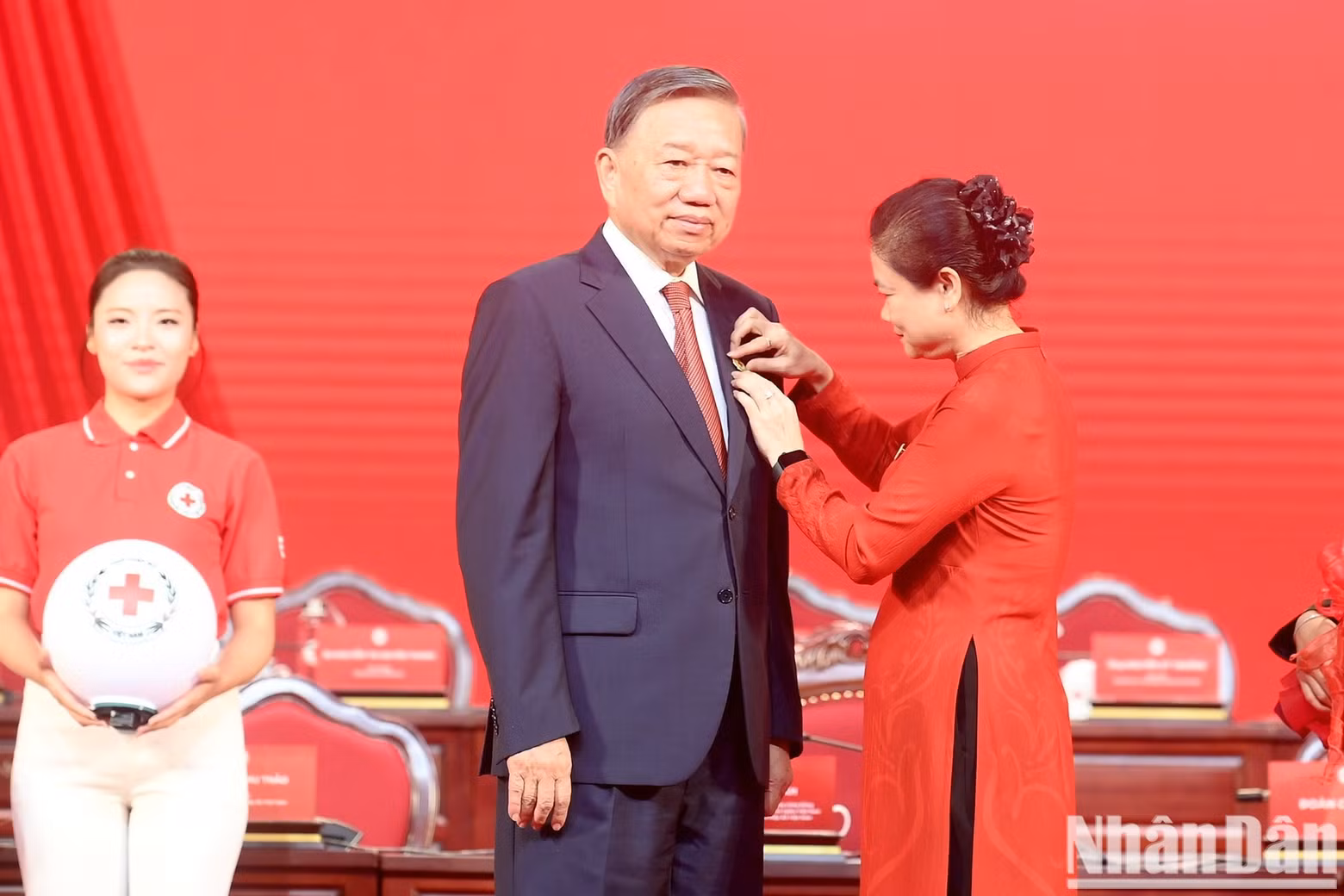 ndo-br-a4-bnd-4522.jpg