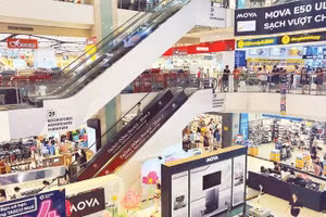 Один из уголков торгового центра Aeon Long Biên, принадлежащего ведущей японской розничной группе. Фото: Нгуен Хюи 