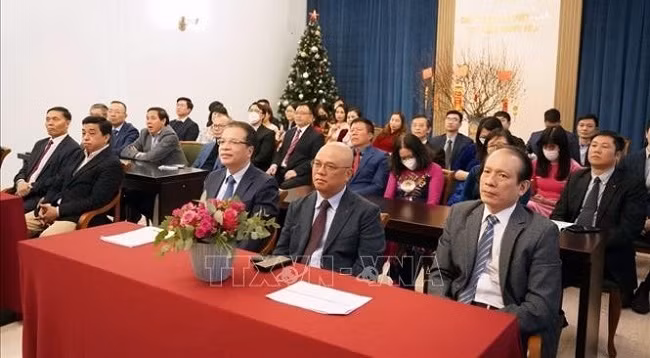 Общий вид пункта трансляции в Москве. Фото: VNA