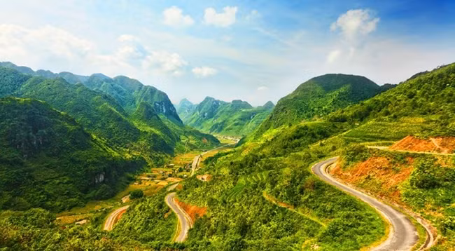 Перевал Мафук является одним из самых красивых перевалов в Каобанге. Фото: luhanhvietnam.com.vn