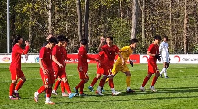 Игроки сборной U23 Вьетнама проходят тренировку в Германии. Фото: Федерация футбола Вьетнама