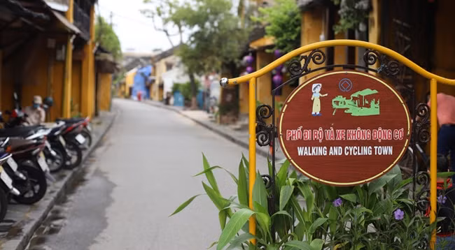 Пешеходная улица в городе Хойан. Фото: toquoc.vn