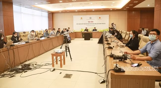 Общий вид беседы. Фото: baoquocte.vn