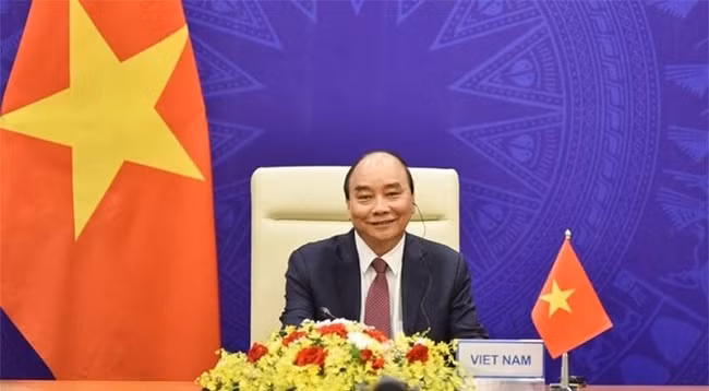 Президент Вьетнама Нгуен Суан Фук.
