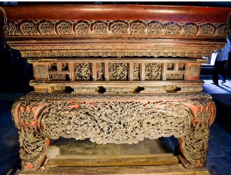 Алтарь для благовоний в пагоде Кео был признан национальным сокровищем в 2021 году. Алтарь для благовоний в пагоде Кео был признан национальным сокровищем в 2021 году.