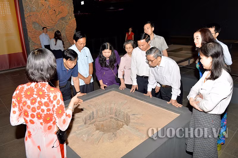 Колодец во время Дайла. Фото: quochoi.vn Колодец во время Дайла. Фото: quochoi.vn