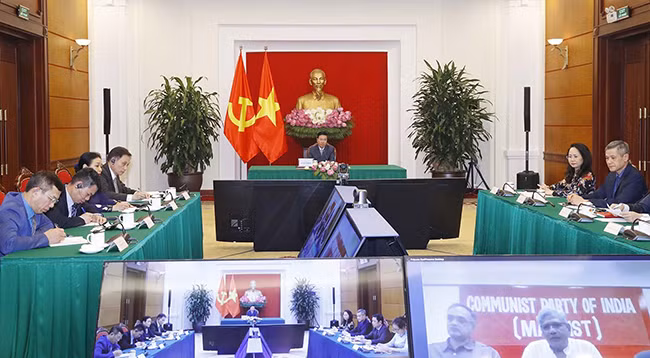 Укрепление практического сотрудничества между КПВ и КПИ(М) ảnh 1 Укрепление практического сотрудничества между КПВ и КПИ(М) ảnh 1
